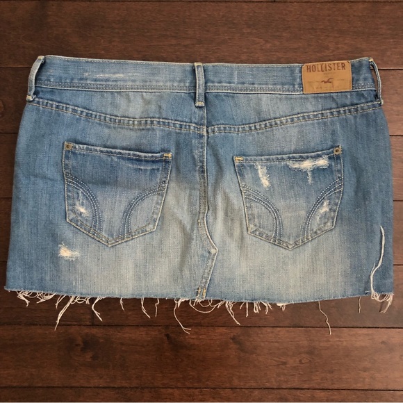 Hollister Light Wash Distressed Denim Mini Skirt 7 - Picture 8 of 8